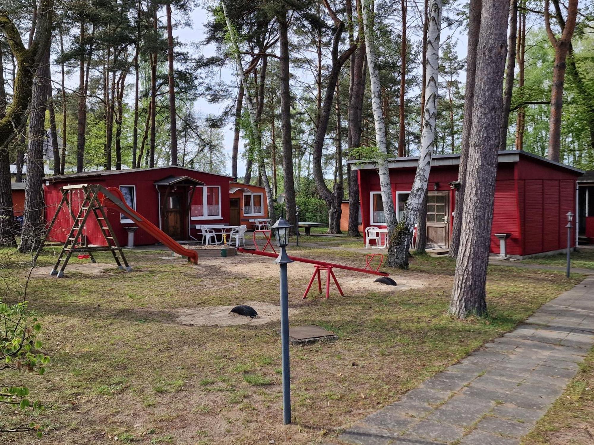 Ferienanlage "Am Sidowsee" Himmelpfort Exterior foto